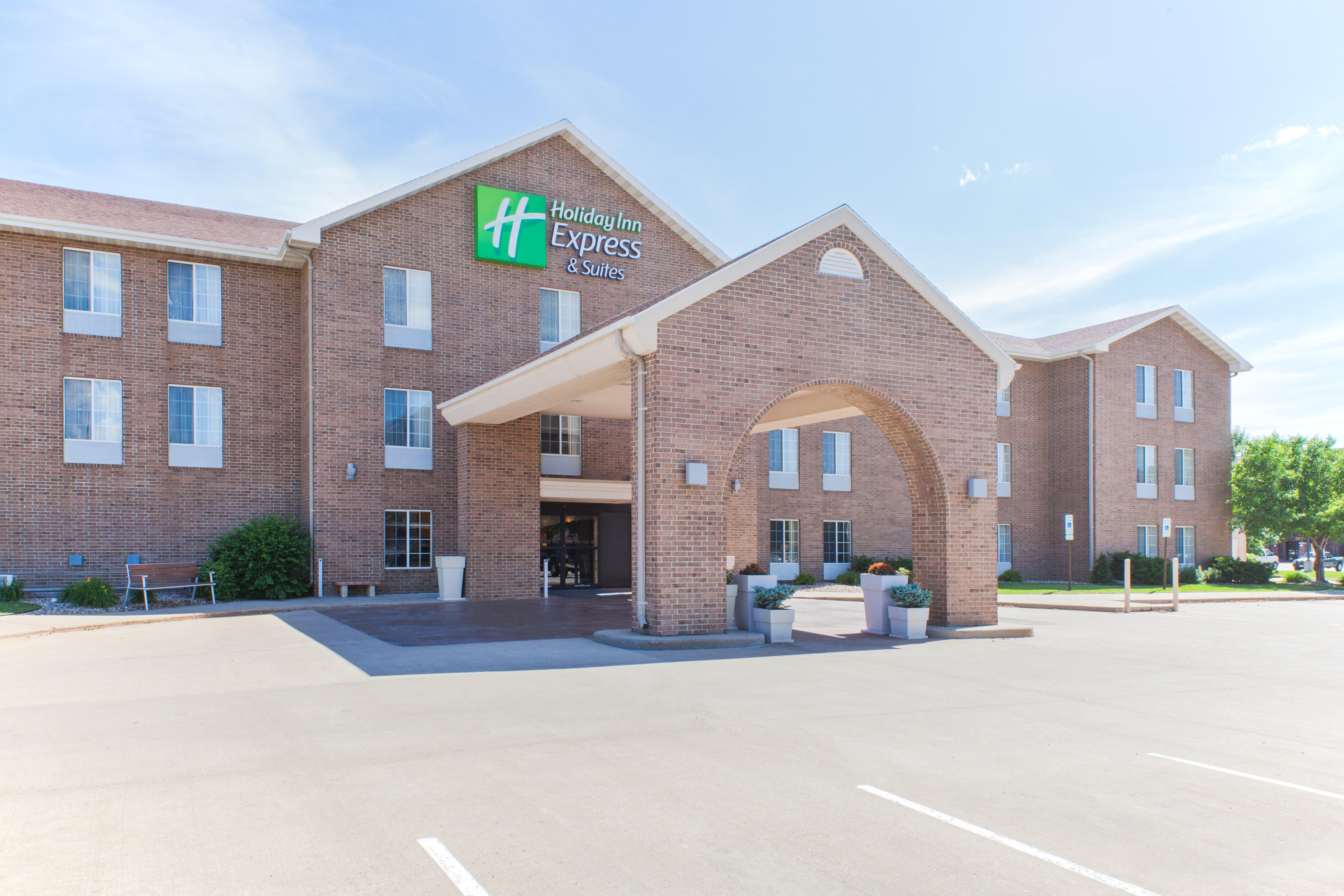 Holiday Inn Express Hotel & Suites Sioux Falls At Empire Mall, An Ihg Hotel Exterior photo